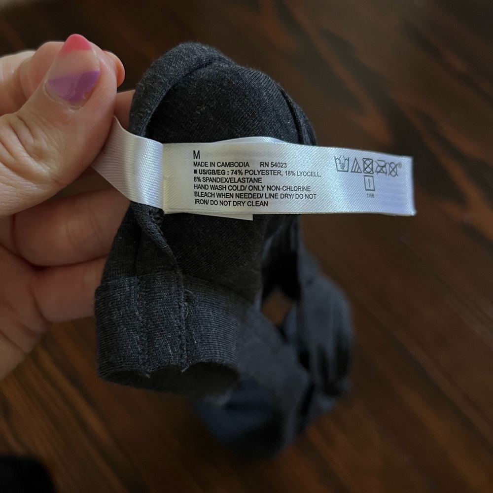 GapBody Racerback Bralette - Picture 4 of 4